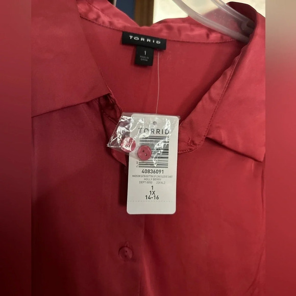 TORRID NWT Madison Satin Button-Up Long Sleeve Shirt, Holly Berry color, 24”p2p - Picture 5 of 9